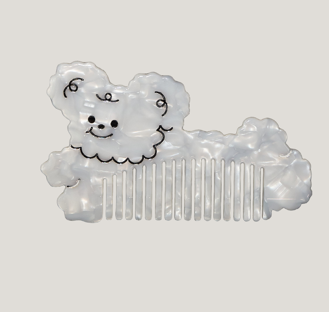 White Pearlescent Animal Hair Comb
